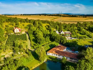 Pobyt v rodinném vinařství s jídlem i konzumací vína