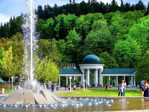 Mariánky s polopenzí, procedurami a bazénem