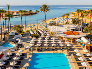 Hotel Pavlo Napa Beach