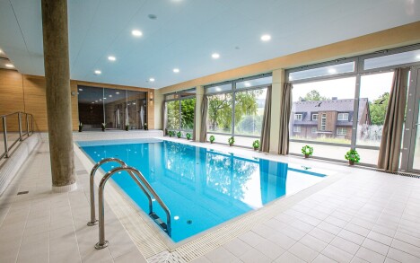 Orlické hory v Hotelu Říčky *** se snídaněmi formou bufetu, bazénem, vířivkou a saunou + láhev vína a slevy - Obrázek 5