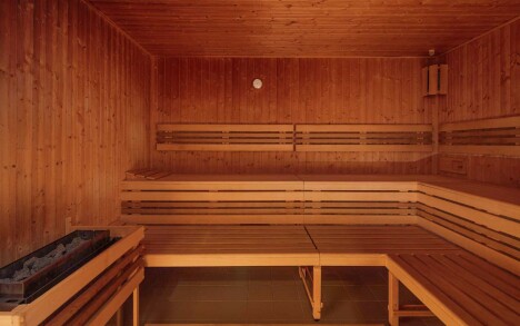 Orlické hory v Hotelu Říčky *** se snídaněmi formou bufetu, bazénem, vířivkou a saunou + láhev vína a slevy - Obrázek 7