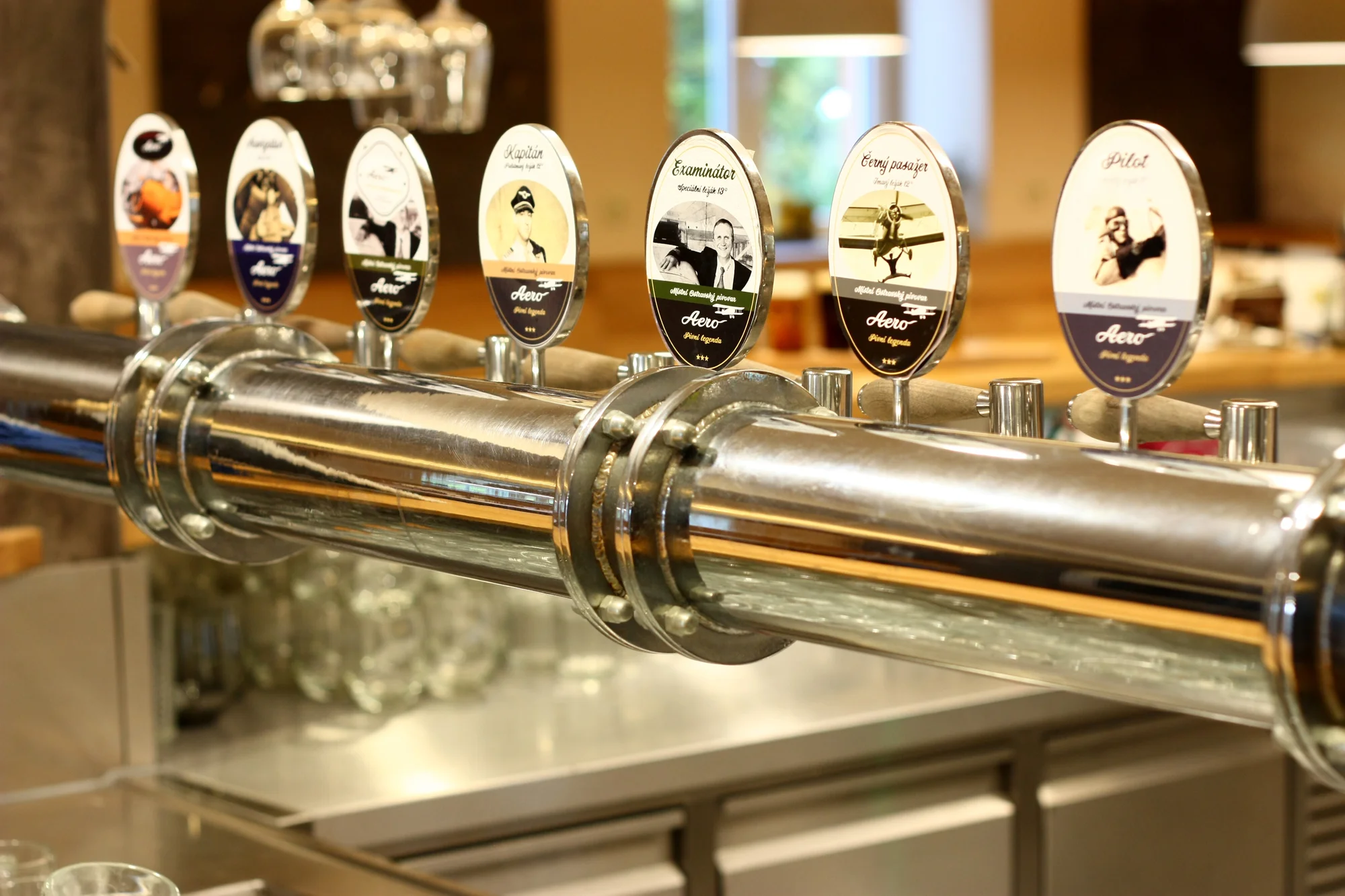 Telecí či kuřecí burger nebo 1kg mega burger i s pivem - Obrázek 8