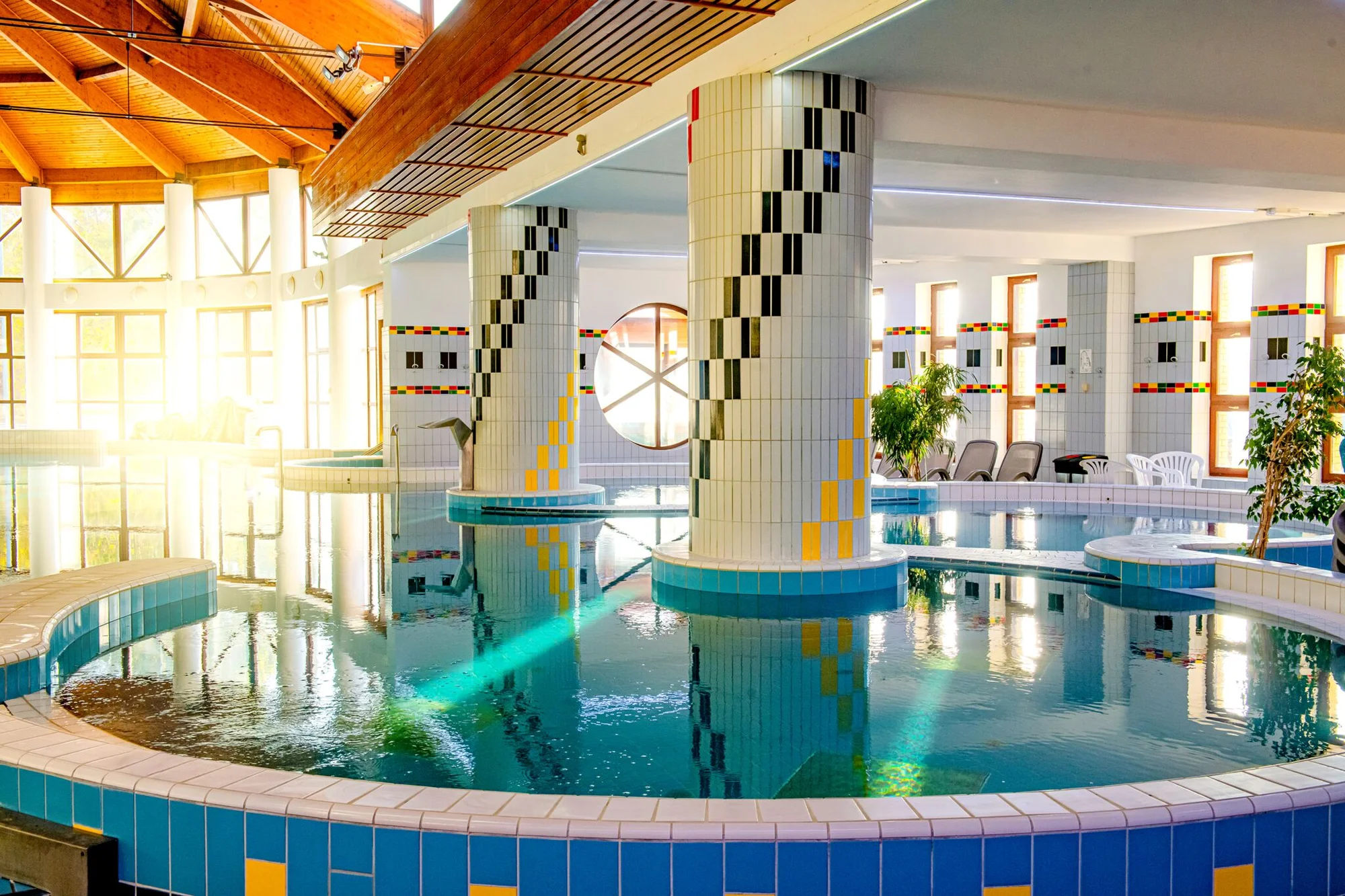 Pobyt v Maďarsku až pro 5 osob: jídlo i vstup do lázní - Obrázek 7