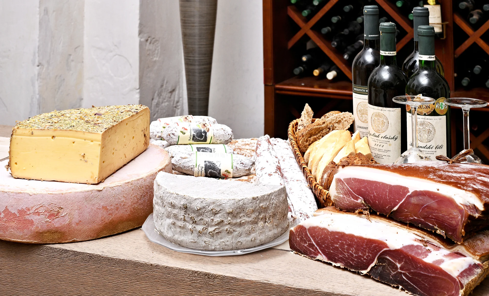 Ochutnávka moravských vín a tapas pro 1 osobu - Obrázek 6