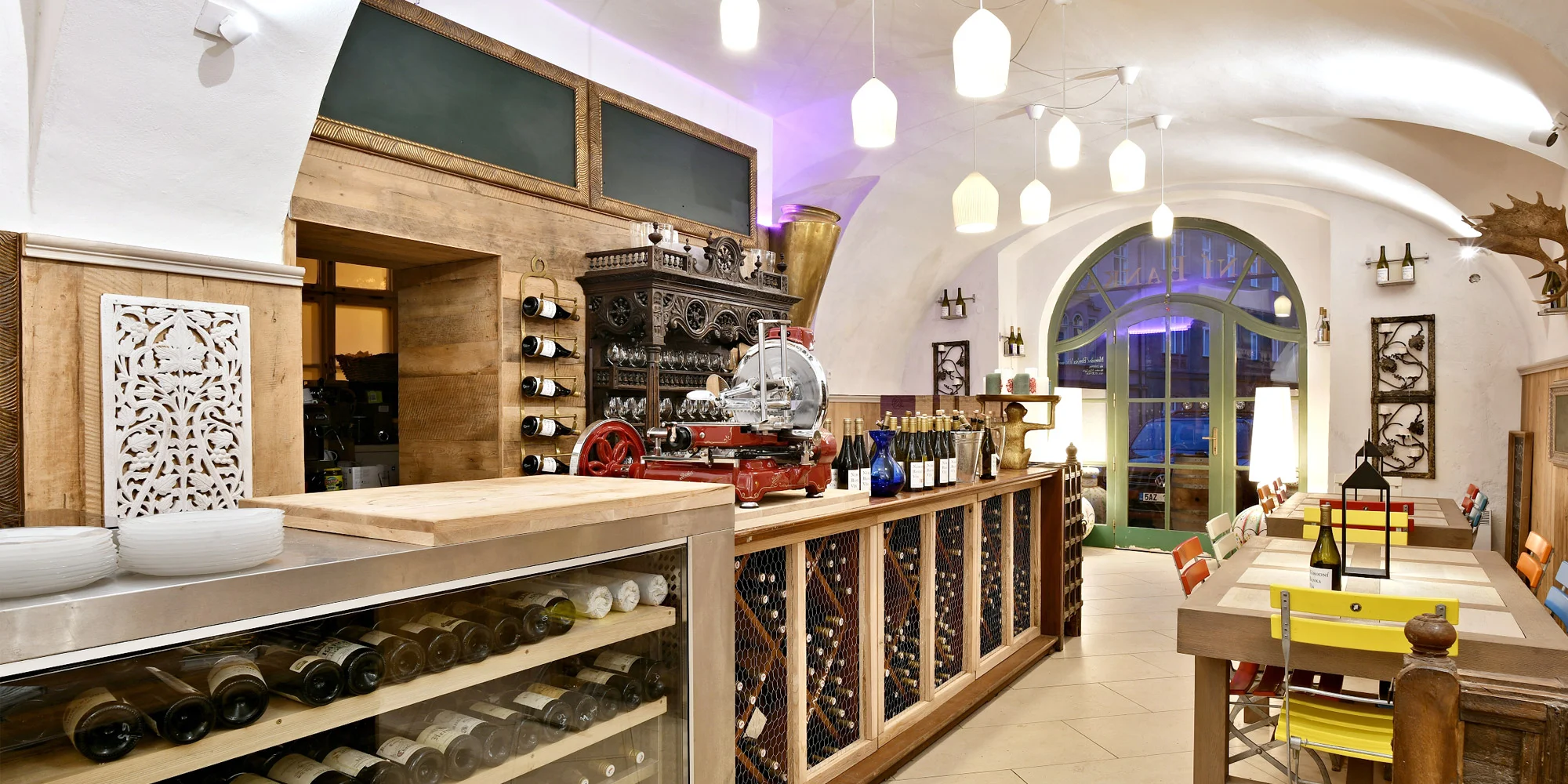 Ochutnávka moravských vín a tapas pro 1 osobu - Obrázek 3