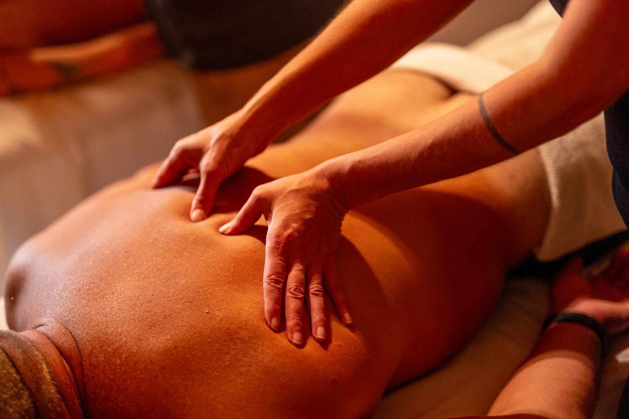 Hodinová masáž dle výběru z šesti druhů - Obrázek 9