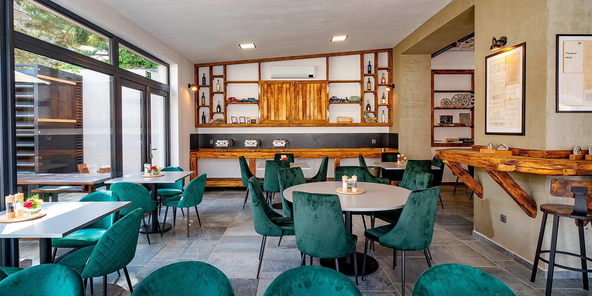 Pohoda na jihu Čech se snídaněmi, bazénem i wellness - Obrázek 3