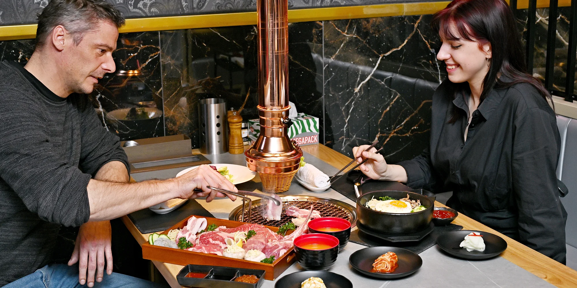 Korejské BBQ: hovězí Wagyu, bůček i krevety pro 2-4 osoby - Obrázek 7