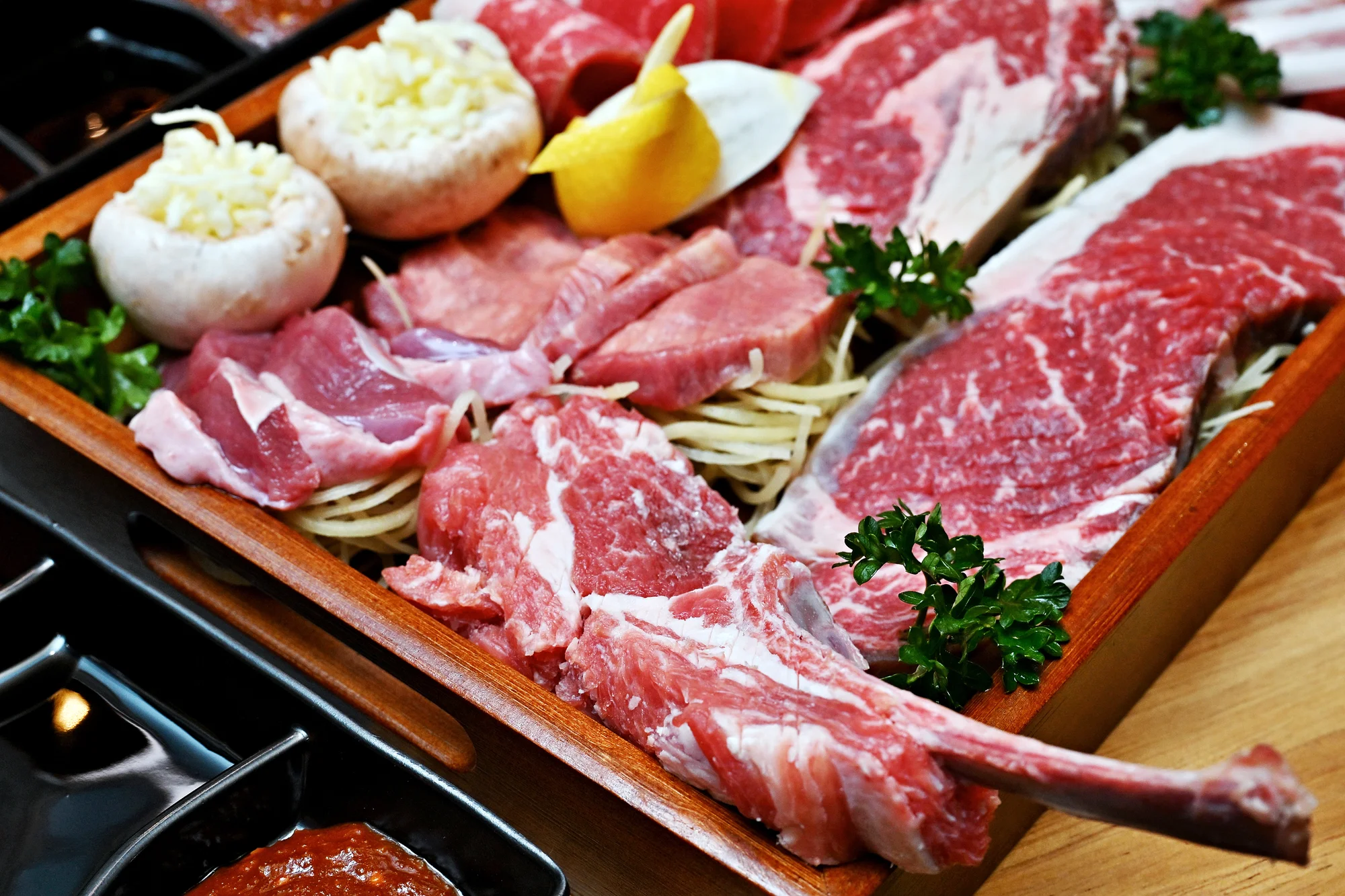 Korejské BBQ: hovězí Wagyu, bůček i krevety pro 2-4 osoby - Obrázek 9