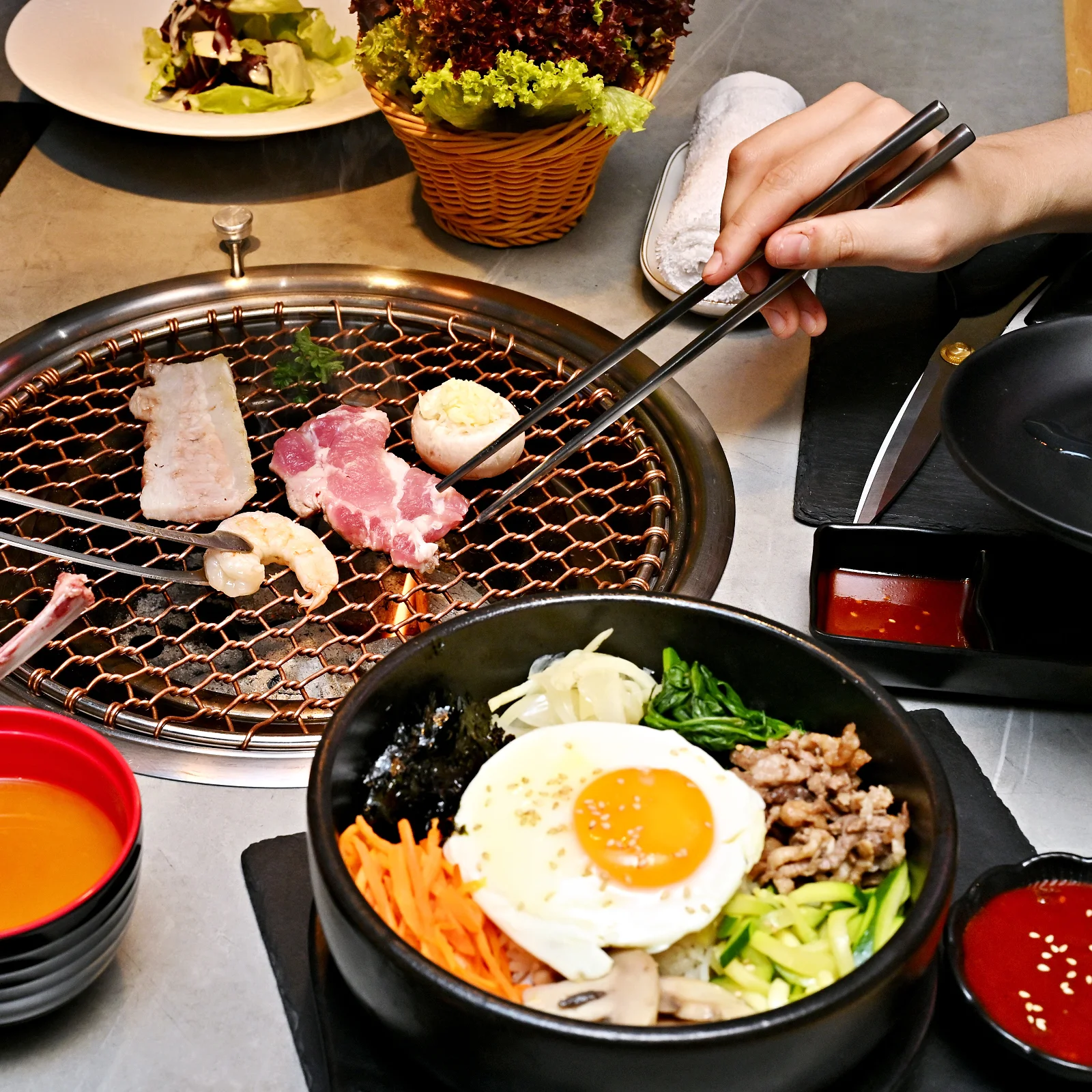 Korejské BBQ: hovězí Wagyu, bůček i krevety pro 2-4 osoby - Obrázek 2