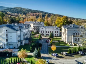 Luxusní hotel v lázeňském městě: wellness a jídlo
