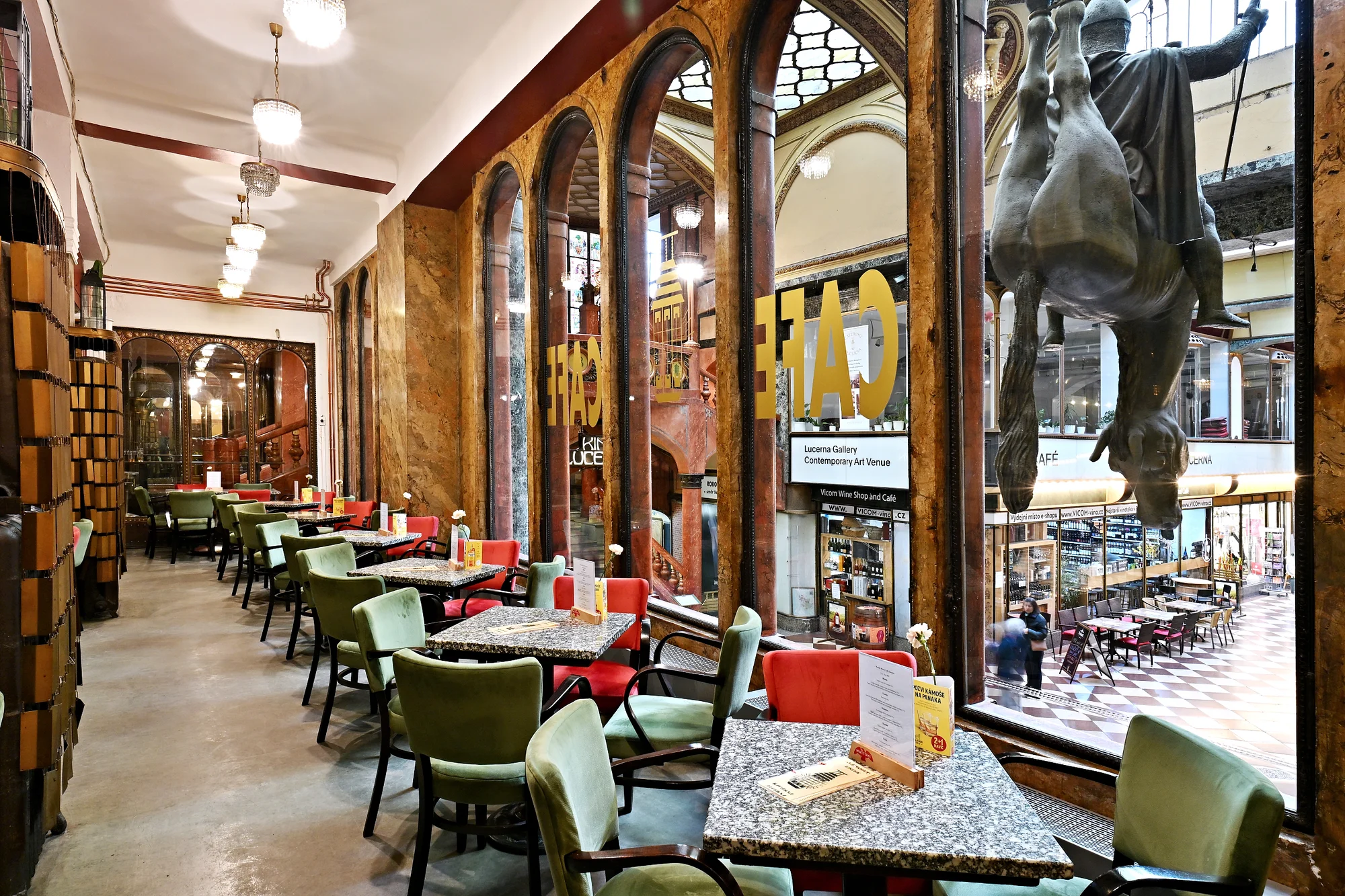 Voucher do kavárny Lucerna: 300 Kč, 500 Kč i 1000 Kč - Obrázek 6