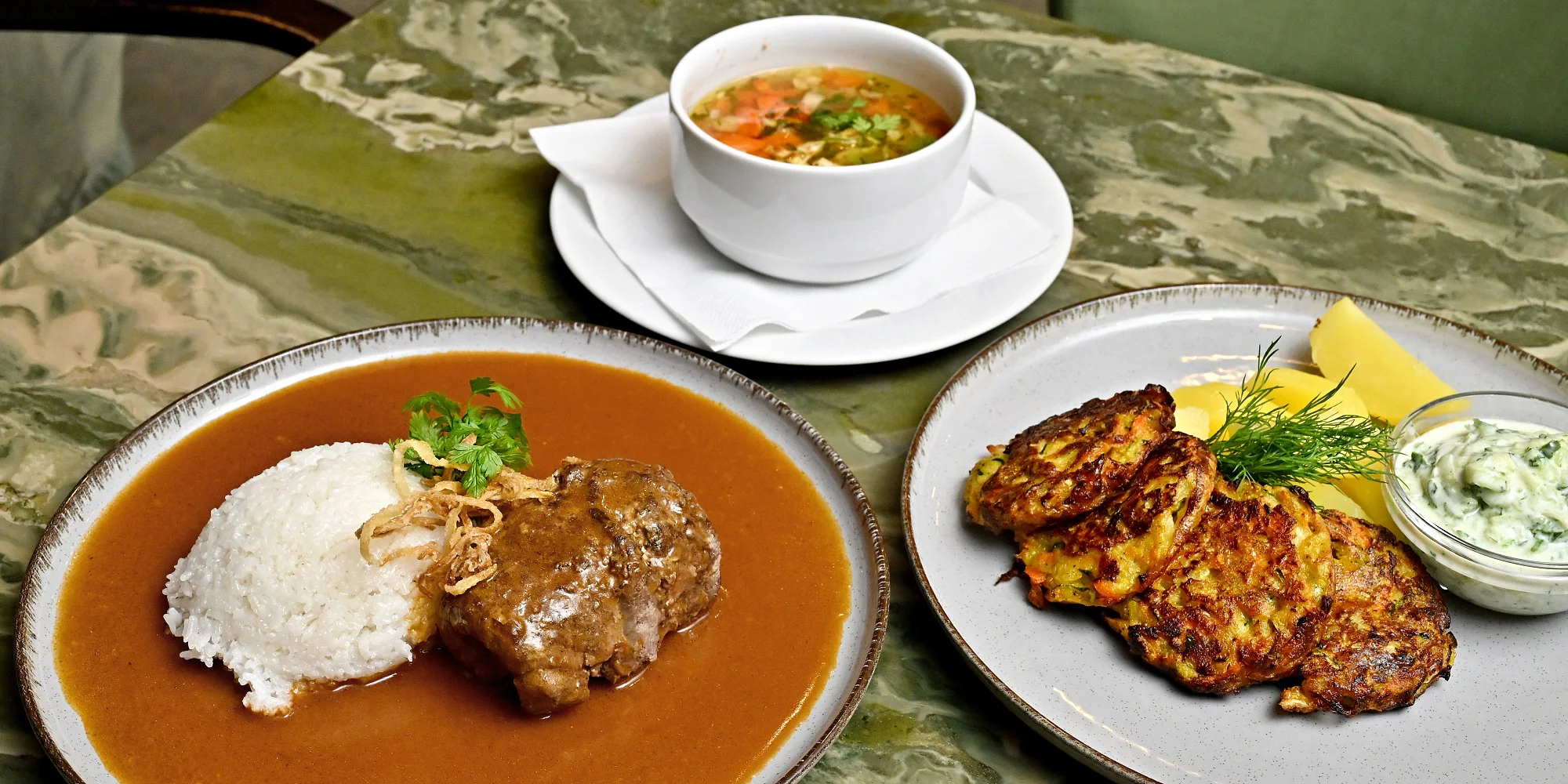 Voucher do kavárny Lucerna: 300 Kč, 500 Kč i 1000 Kč