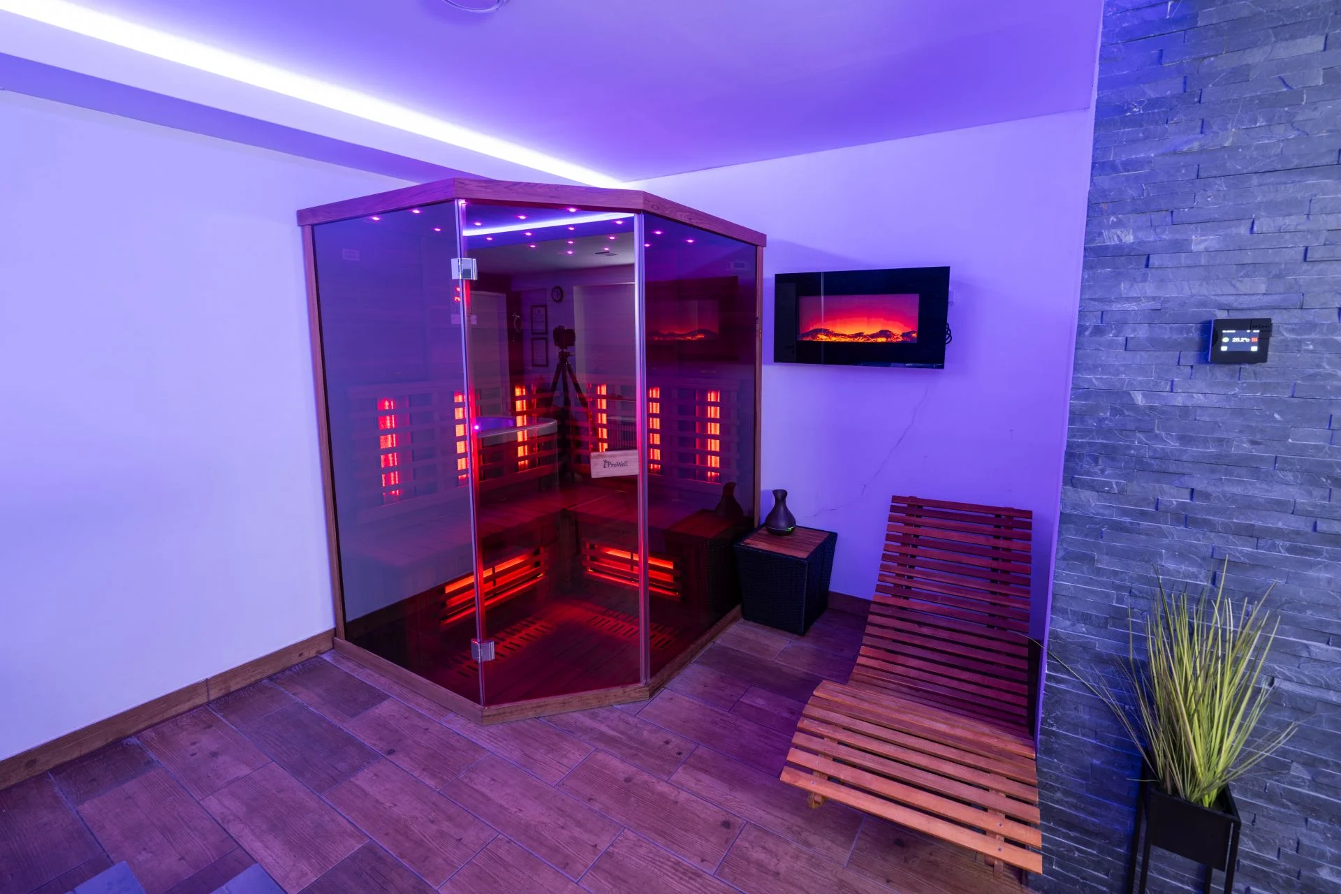 Privátní wellness i se sektem či pizzou pro 2 osoby - Obrázek 5