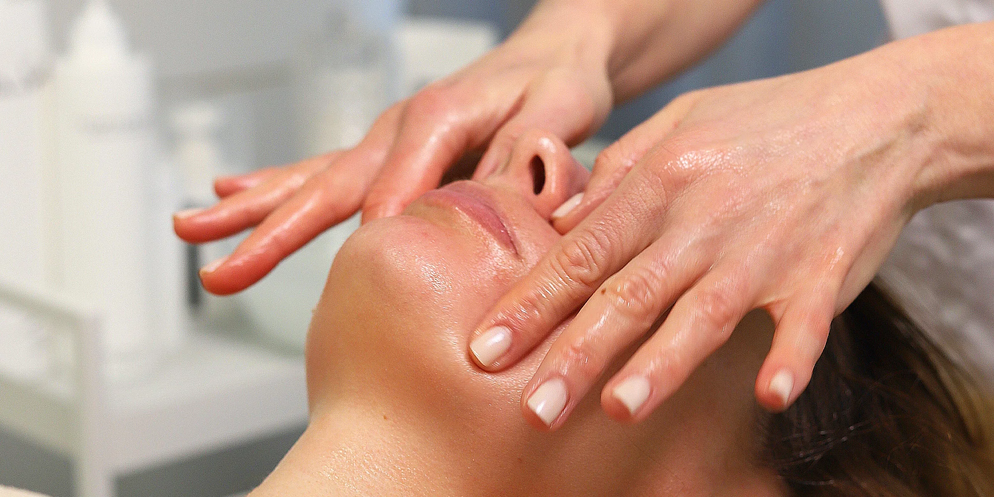 Kosmetická péče v salonu u Václavského náměstí - Obrázek 6