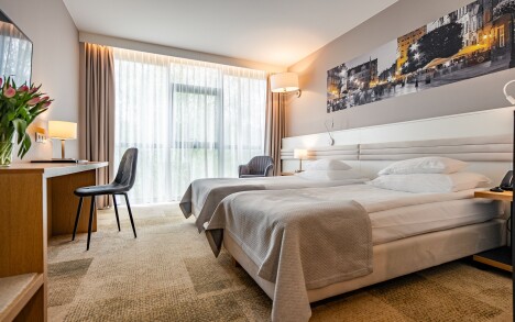 Gdańsk: Pobyt v Hotelu Platan *** s polopenzí a 2 saunami (finská a infra) neomezeně + zahrada a dětské hřiště - Obrázek 2