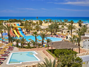 Hotel Les Quatre Saisons & Aquapark By Medina Hotels