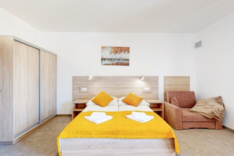 Vrbov u termálního koupaliště a blízko Vysokých Tater v Hotelu Galica *** s polopenzí + vstup do Thermal Parku - Obrázek 3