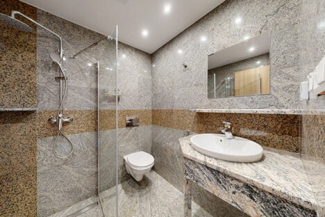 Vrbov u termálního koupaliště a blízko Vysokých Tater v Hotelu Galica *** s polopenzí + vstup do Thermal Parku - Obrázek 7