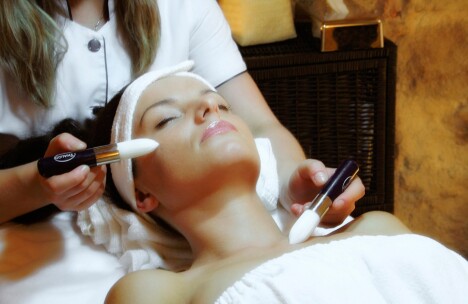 Pohádková dovolená v Polsku na historickém Zámku Kliczków **** s polopenzí, neomezeným wellness a procedurami - Obrázek 8