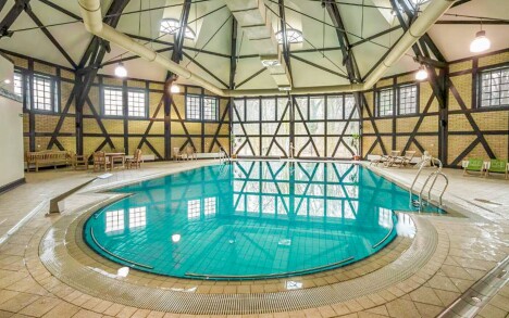 Pohádková dovolená v Polsku na historickém Zámku Kliczków **** s polopenzí, neomezeným wellness a procedurami