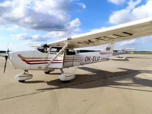 Ukázkový let Cessnou pro 3 osoby: 20–60min.