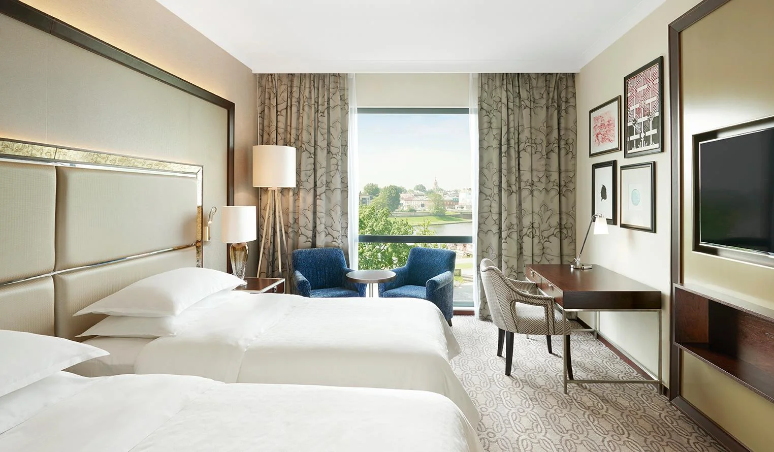 5* Sheraton Grand Krakow: snídaně, wellness i Club Lounge - Obrázek 9