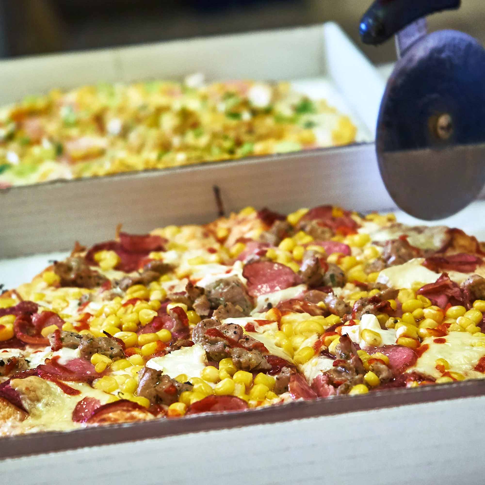 2× Chacharova pizza: výběr ze 16 druhů a rozvoz - Obrázek 2