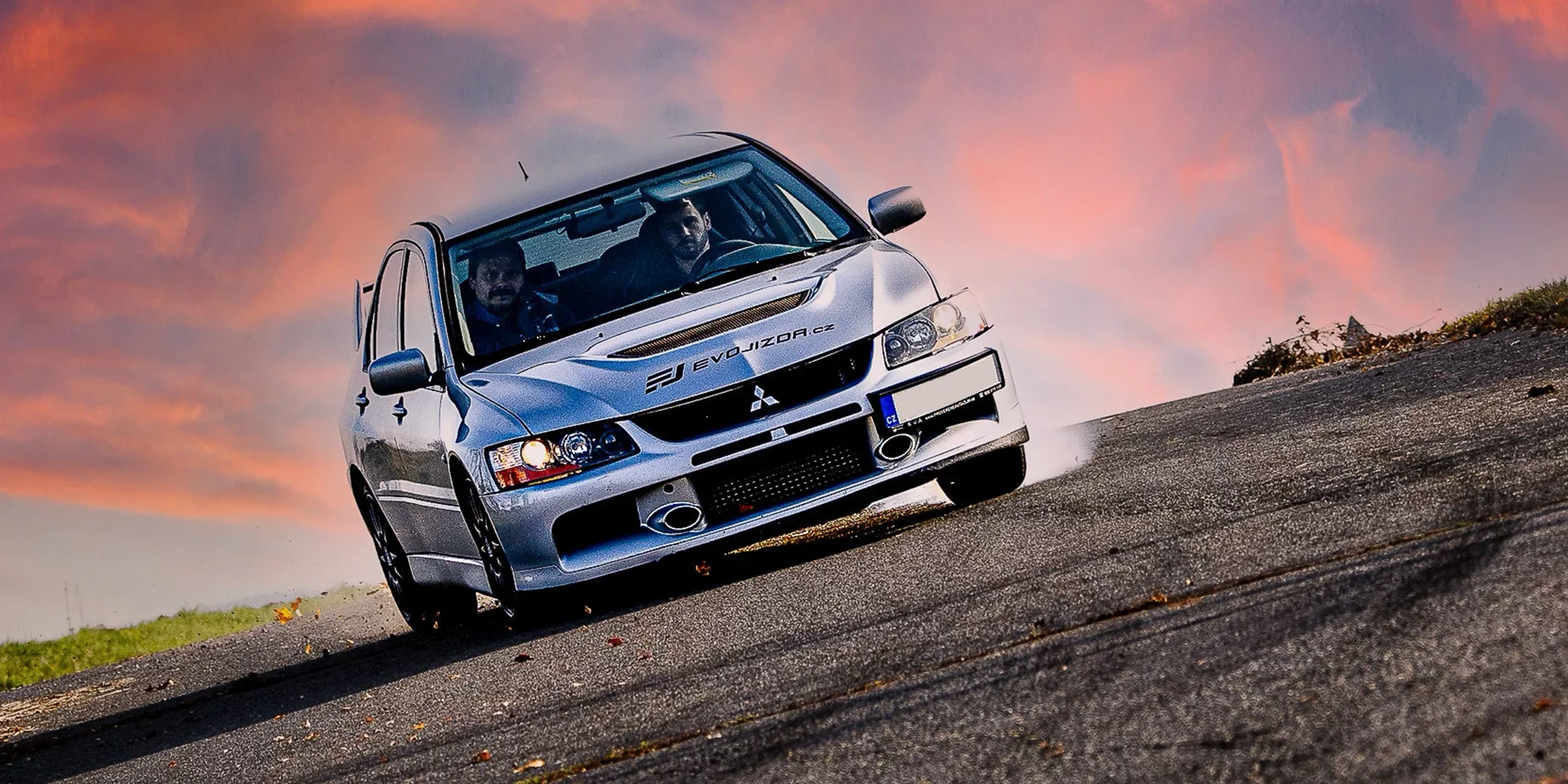 Ostrá jízda s rally jezdcem v Mitsubishi Lancer EVO IX