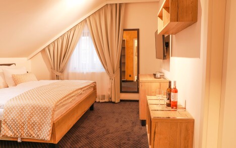 Český Krumlov poblíž centra a krásného zámku v Penzionu Golden Crown *** se snídaní formou bufetu