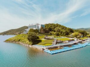 Slovensko u přehrady Zemplínská Šírava a aquaparku (400 m) v Hotelu Eurobus **** s polopenzí a wellness