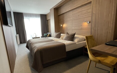 Slovensko u přehrady Zemplínská Šírava a aquaparku (400 m) v Hotelu Eurobus **** s polopenzí a wellness - Obrázek 3