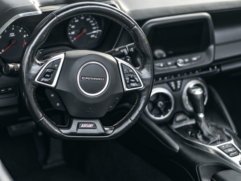 Pronájem Chevroletu Camaro 2020 6.2 SS Cabrio - Obrázek 8