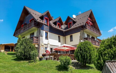 Slovenské hory u NP a atrakcí: Ždiar v Penzionu Slovakia se snídaní či polopenzí + sleva na půjčení elektrokol