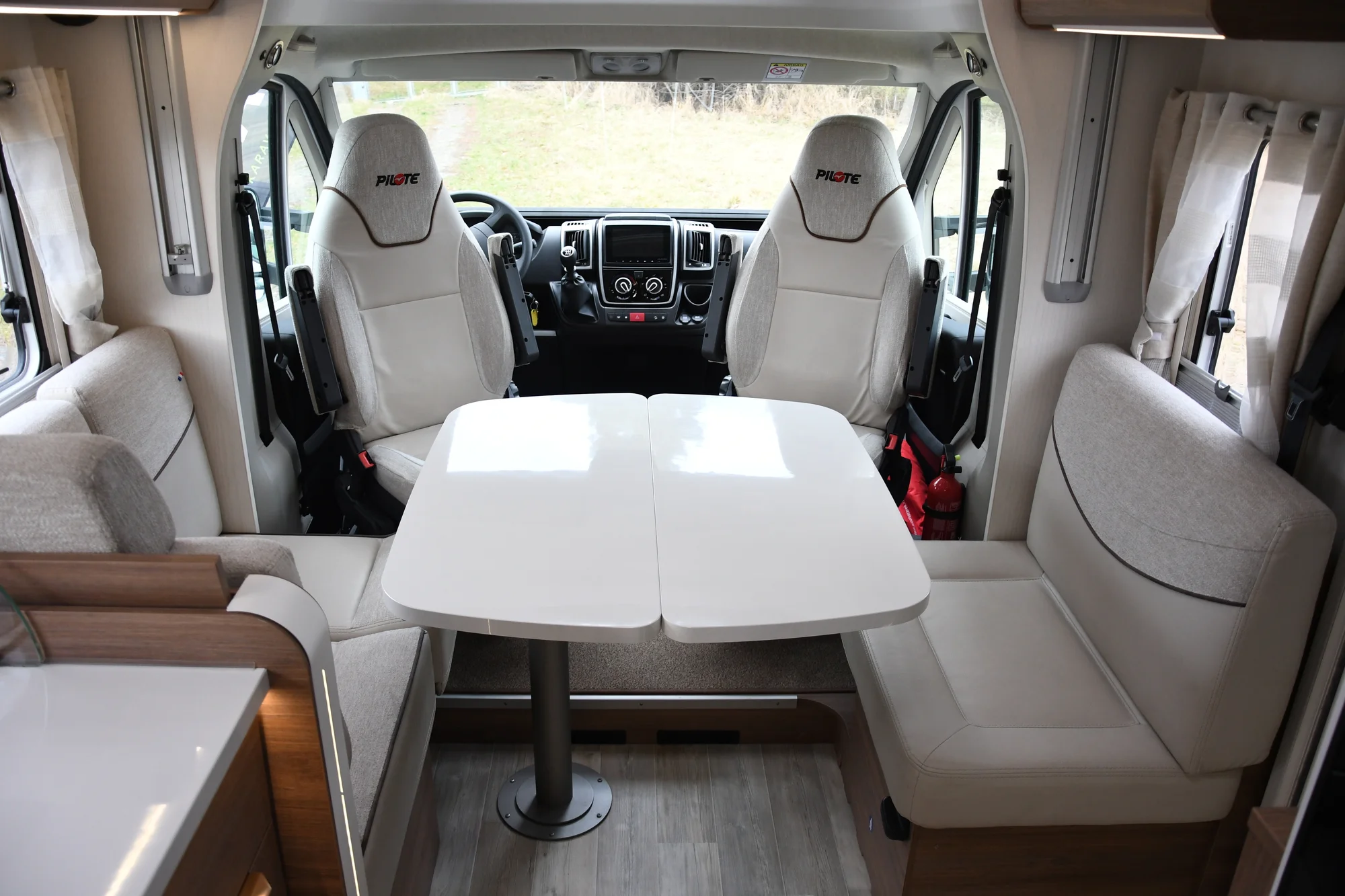 Vouchery na pronájem obytných vozů a karavanů - Obrázek 8