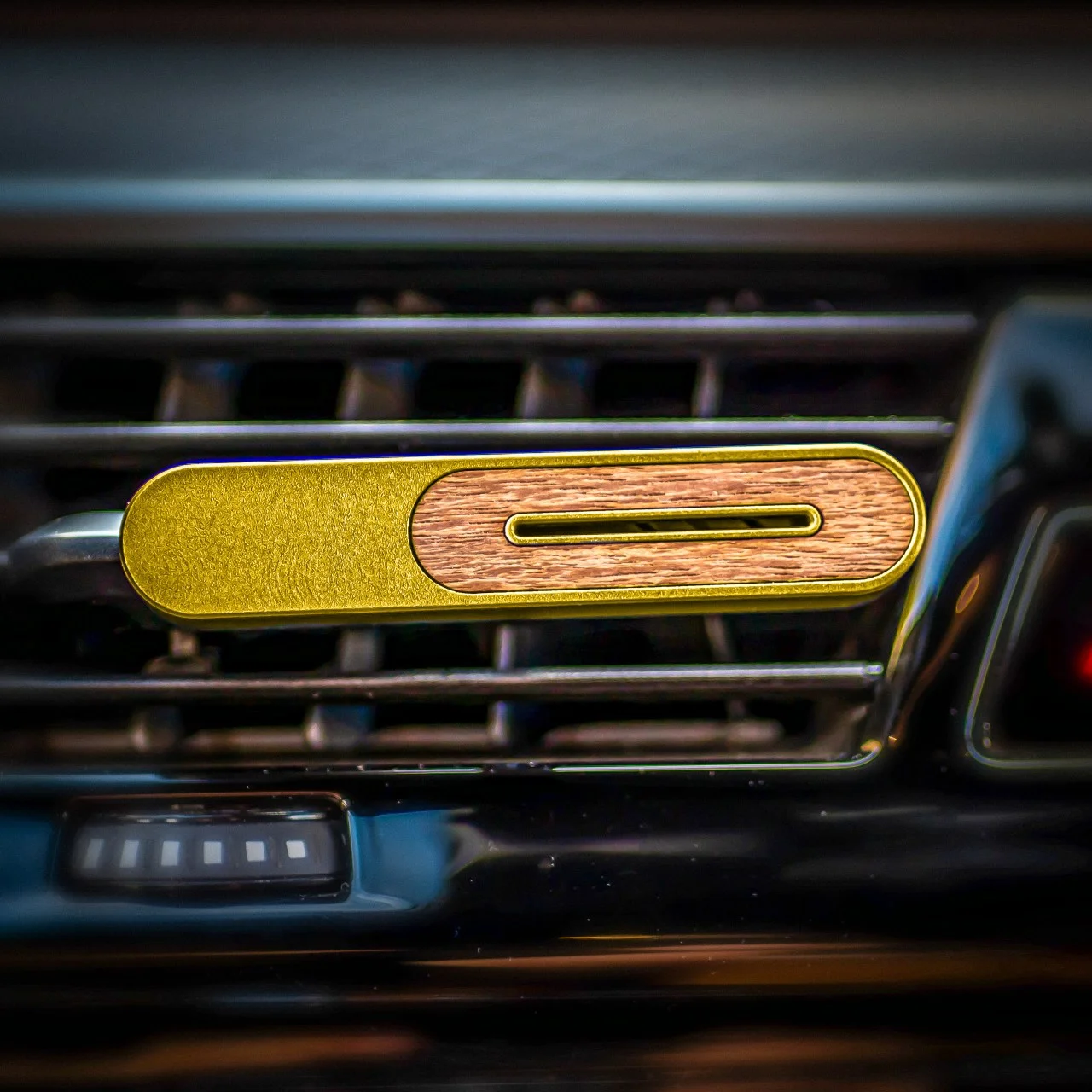 Luxusní vůně do auta se 3 náplněmi - Obrázek 8