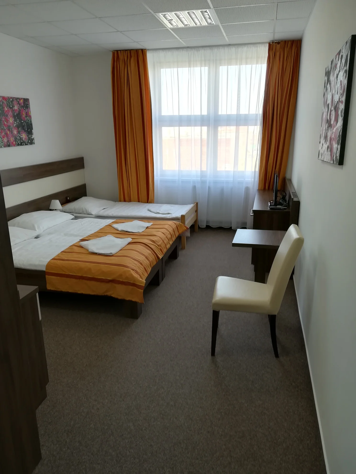 Jižní Morava se snídaněmi i tenisem a saunou - Obrázek 9