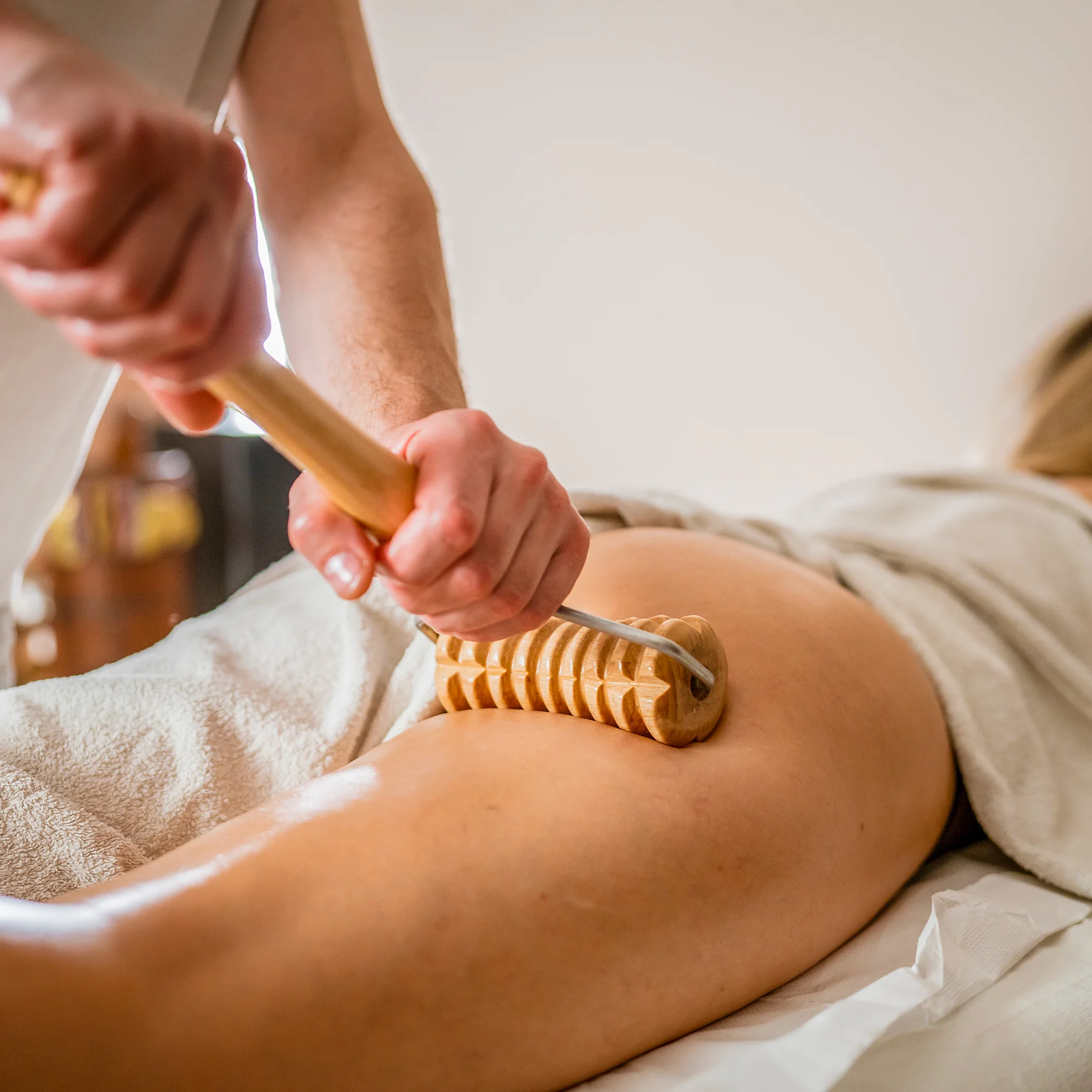 Maderoterapie těla či obličeje včetně zábalu - Obrázek 2