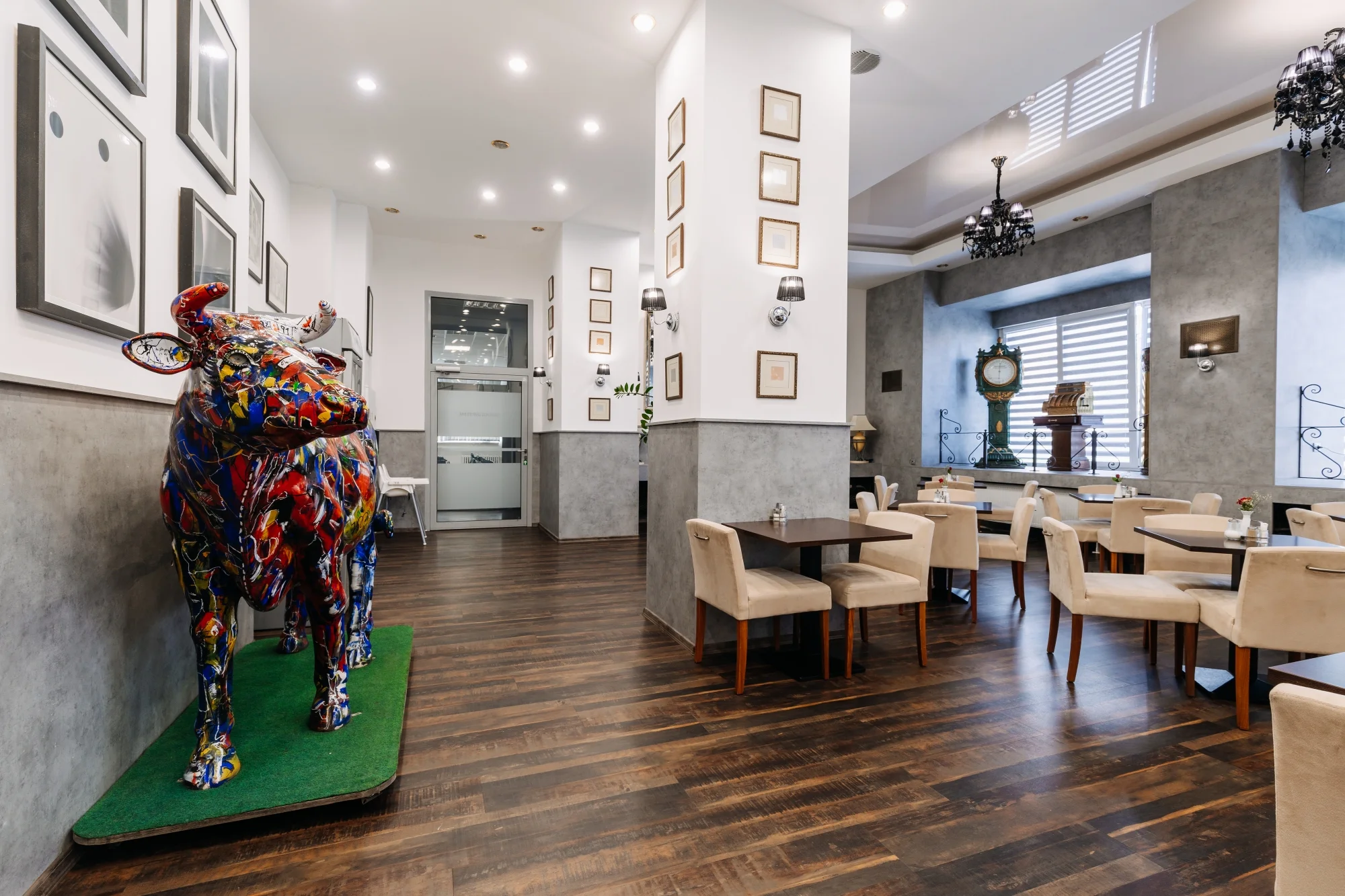 Pobyt ve Varech se snídaní i vstupy do muzeí - Obrázek 8