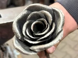 Celodenní individuální kovářský kurz pro 1 i 2 osoby