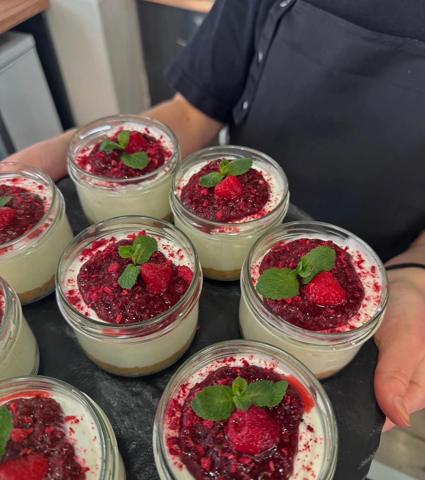 Káva a zákusek dle vlastního výběru: 1-2 osoby - Obrázek 6