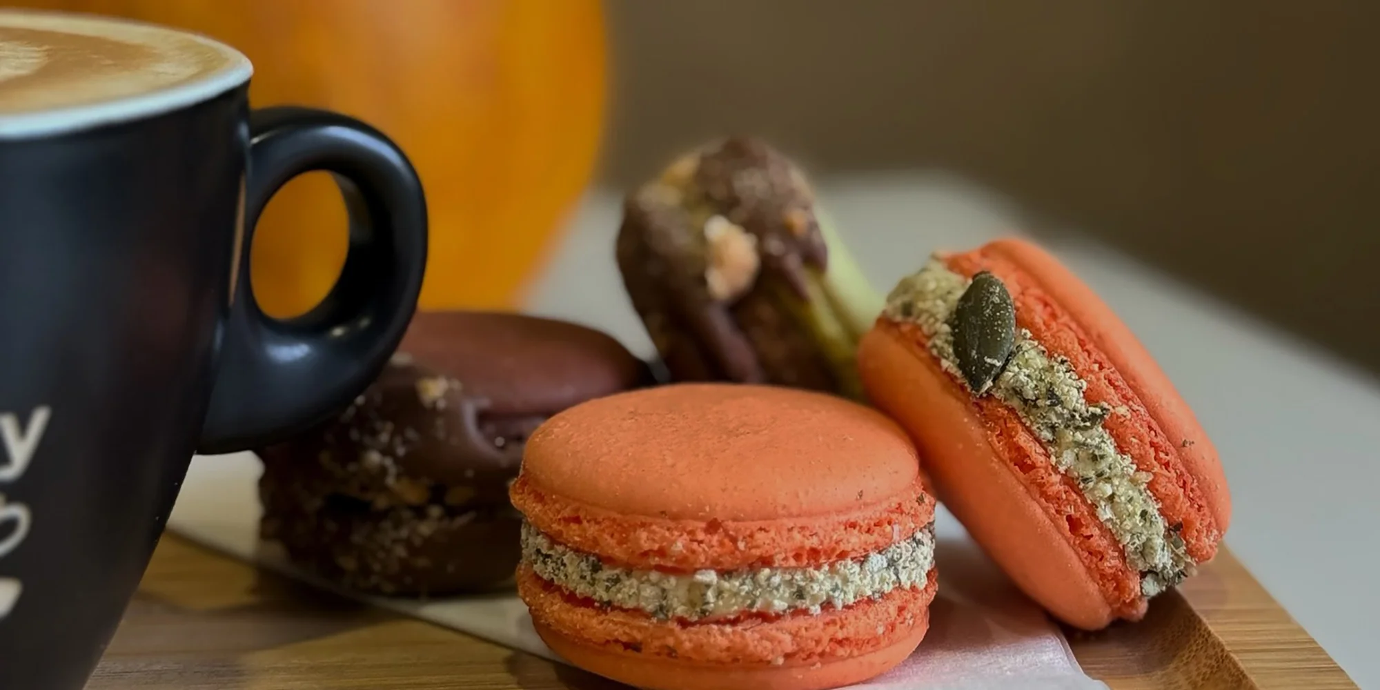 Káva a zákusek dle vlastního výběru: 1-2 osoby - Obrázek 4