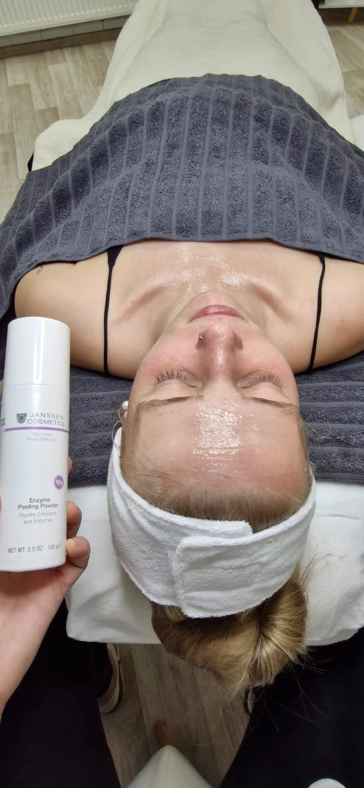 Masáž Gua Sha, hloubkové čištění i chemický peeling - Obrázek 11