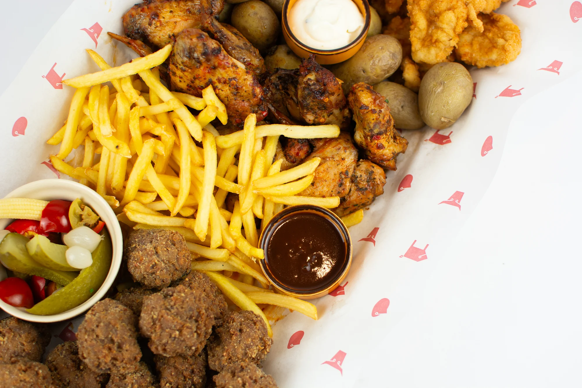 Masové koryto pro 2–6 osob i s hodinou bowlingu - Obrázek 7