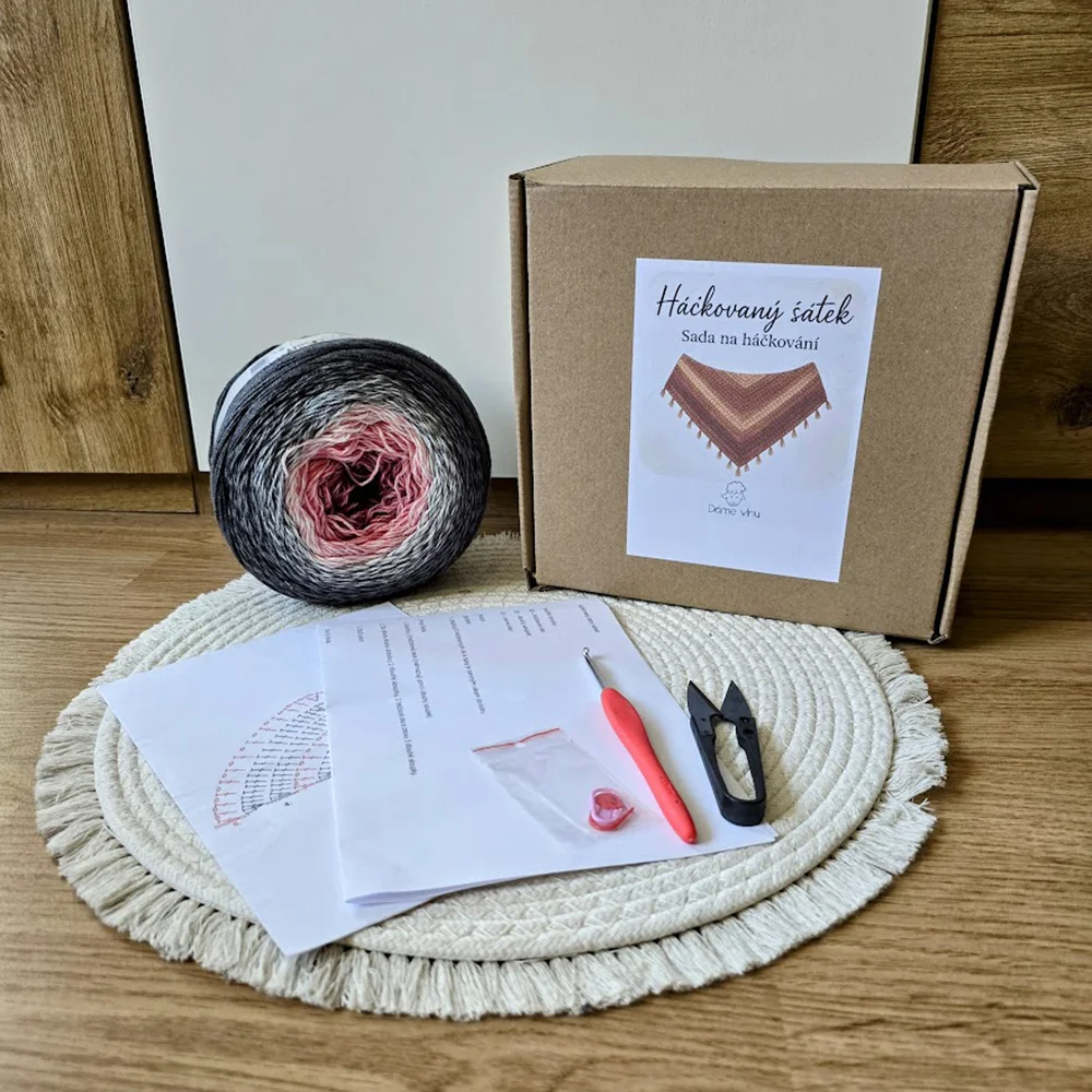 Set na výrobu háčkovaného šátku: příze, háček i návod - Obrázek 9