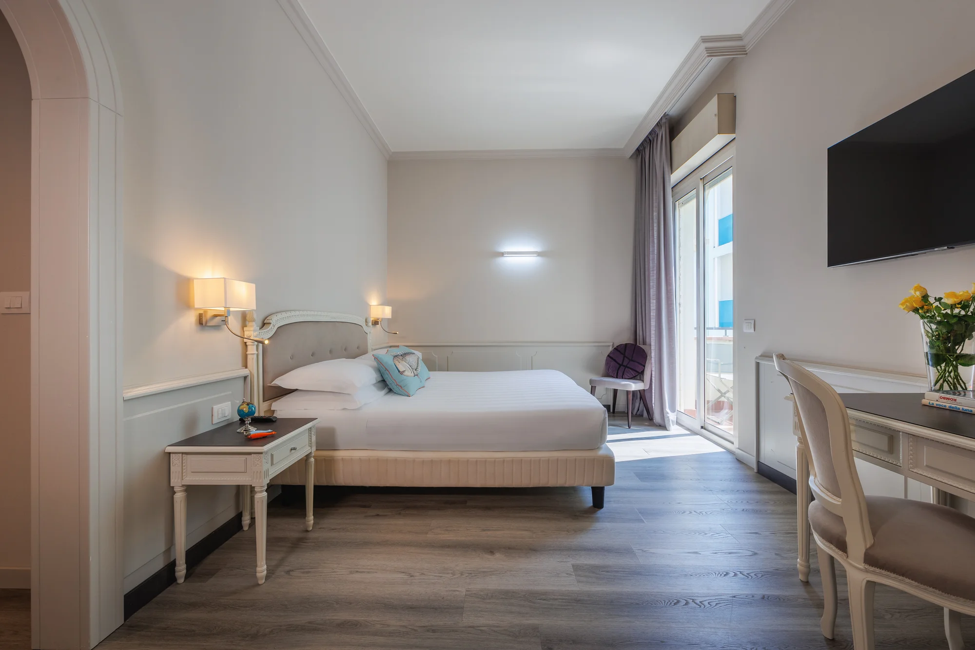 Rimini: 4* hotel se snídaní a bazénem, přímo u pláže - Obrázek 8