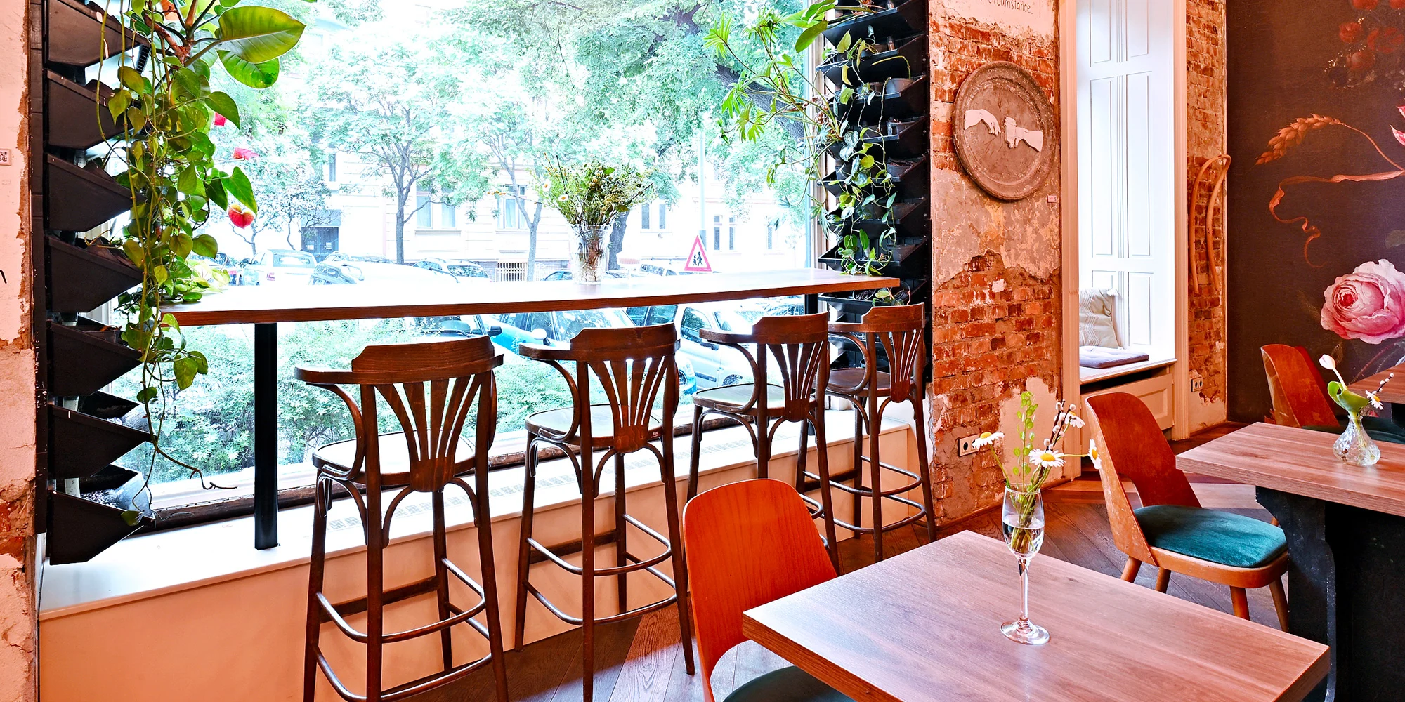 Snídaně v Corner Stories: vajíčka, lívance i nápoje - Obrázek 5