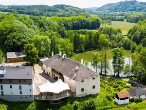 Pobyt v historickém sídle: jídlo, wellness i zábava