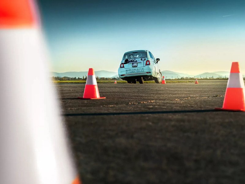 Zážitková jízda Fiatem 500 Ellenator pro řidiče od 14 let - Obrázek 3