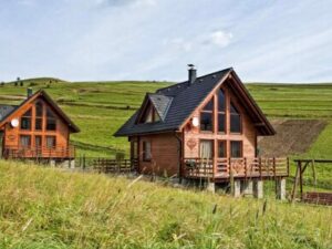 Dovolená v Tatrách až pro 8 osob: Ždiar v Chatách Winter & Summer s úschovnou kol + dětské hřiště a slevy